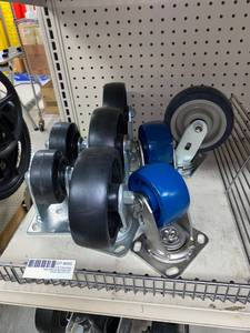 lot 495 image: Mixed Lot of Casters, see pictures