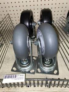 lot 498 image: Mixed Lot of Casters, see pictures