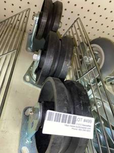 lot 499 image: Mixed Lot of Casters, see pictures