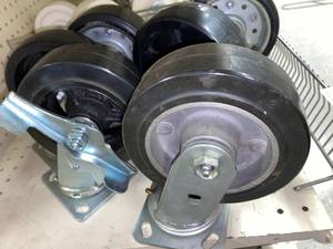 lot 506 image: Mixed Lot of Casters, see pictures