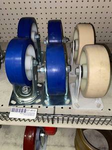 lot 510 image: Mixed Lot of Casters, see pictures