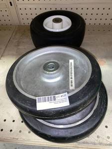 lot 535 image: Mixed Lot of Wheels, see pictures