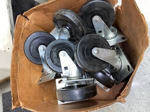 lot 551 image: Mixed Lot of Casters, see pictures