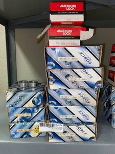 lot 578 image: 3 Boxes 34 Collars, 5 Boxes 1 Collars, 2  American Trailer Locks