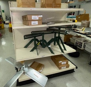 lot 586 image: Cantilever Shelving, Single Unit (Shelving ONLY)