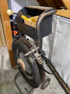 lot 625 image: Shipping Metal Bander