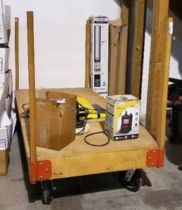 lot 622 image: HEAVY DUTY, SOLID WOOD DECK, FACTORY TILT TRUCK, 36x76 WITH REMOVABLE STAKES