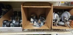 lot 518 image: Mixed Lot of Casters, see pictures