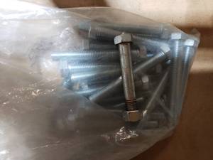 lot 815 image: Contents of shelf only