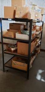 lot 838 image: Welded Shelving unit 4 wood shelves 61 x 24 x48