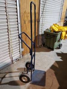 lot 877 image: blue wide base tall dolly used