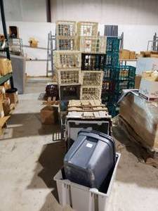 lot 883 image: Large lot of bins and crates