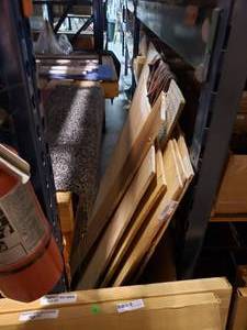 lot 886 image: mixed lot of wood for shelving