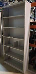 lot 779 image: Tennsco Shelving W38 x D12 x H84, Cream Color
