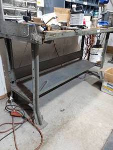 lot 804 image: Tennsco work bench only