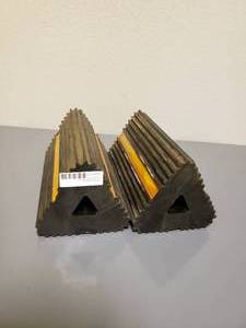 lot 177 image: Set of Wide Wheel Chocks