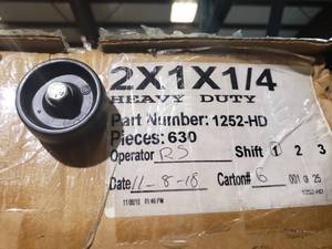 lot 672 image: Box of Heavy Duty Plastic Wheels 2x1x14