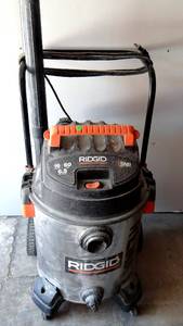 lot 32 image: Heavy Duty Ridgid SNR 16-Gallon 6.5HP WetDry Vac (#2)