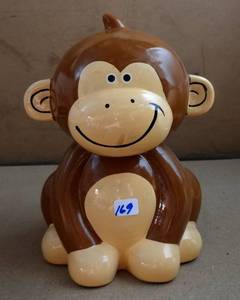 lot 169 image: VERY CUTE MONEY COIN BANK - COMPLETE WITH PLUG STOP