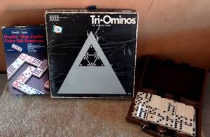 lot 176 image: GAME LOT OF VINTAGE DOMINOES