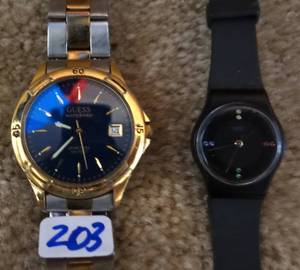 lot 203 image: MENS GUESS WATCH AND FEMALE WATCH