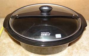 lot 219 image: LARGE HAMILTON BEACH STAY N GO CROCK DISH AND LID