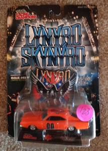 lot 123 image: $$$ 1999 RACING CHAMPIONS ROCKIN STEEL LYNYRD SKYNYRD ISSUE #49 DIE CAST CAR