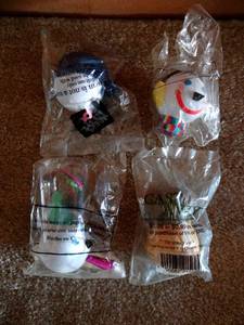 lot 125 image: ASSORTED JACK IN THE BOX ANTENNA HEADS