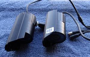 lot 333 image: Pair of portable color security cameras
