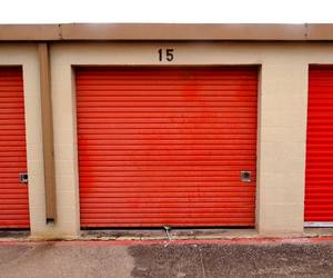 lot 53 image: C15 - 10 X 20 STORAGE LOCKER (need rental inventory) ALL CONTENTS