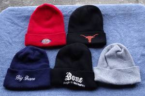 lot 347 image: LOT OF 5 LOGO BEANIES