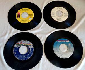lot 143 image: Assorted Lot of Vintage 45s