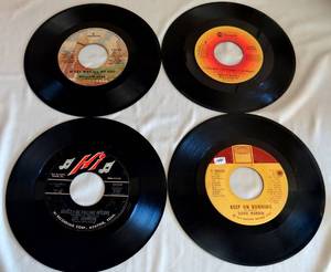 lot 144 image: Assorted Lot of Vintage 45s