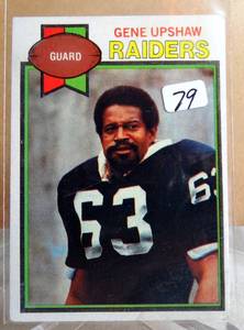 lot 79 image: 1979 Topps #260 Gene Upshaw Oakland Raiders ExMt