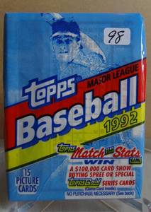 lot 98 image: 1992 Topps Sealed Baseball Wax Pack - 15 cards unsearched