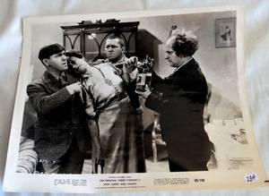 lot 234 image: WOW This is an ORIGINAL 1930s1940s THREE STOOGES photograph (NOT A COPY) Stop Look Laugh