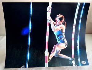 lot 238 image: AUTOGRAPHED - NINJA WARRIORS SUPERSTAR KACY CATANZARO HAND SIGNED 8 X 10 PHOTO