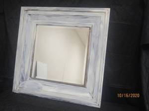 lot 776 image: HEAVY WOOD SQUARE&nbsp 31 12  MIRROR&nbsp