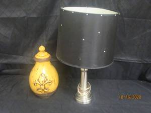 lot 782 image: LIDDED DECOR JAR &amp TABLE TOP LAMP WITH BLACK SHADE&nbsp