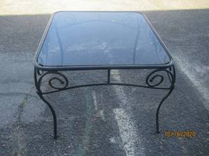 lot 789 image: IRON SIDE TABLE WITH GLASS TOP&nbsp