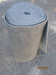 lot 804 image: GREY ROLL OF CARPET&nbsp