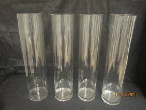 lot 753 image: TOTAL OF 4 CLEAR GLASS CYLINDER VASES 23  H X 5 12  DIAM&nbsp