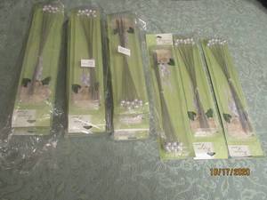 lot 822 image: 12 PACKAGE VICTORIA LYNN VL3040&nbsp 11 WIRE STEM ACCENTS&nbsp