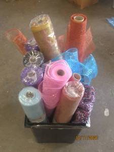 lot 842 image: TOTAL OF 10 ROLLS OF ASSORTED COLOR DECOR MESH&nbsp