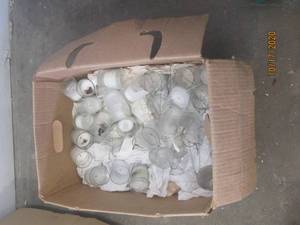lot 843 image: GENEROUS AMOUNT OF ASSORTED CLEAR GLASS VOTIVE&nbsp