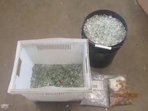 lot 851 image: GENEROUS AMOUNT OF CLEAR MARBLES&nbsp