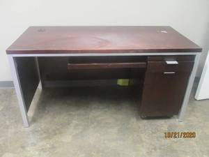 lot 888 image: OFFICE&nbsp DESK WITH FILE CABINET&nbsp