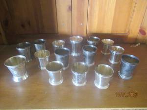 lot 914 image: TOTAL OF 15 TWOS COMPANY MCKENZIE SMALL&nbsp MINT JULEP CUP SILVER PLATED BRASS VASES&nbsp