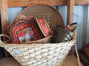 lot 35 image: Lot of wicker baskets- 4 christmas baskets x 4, green fall & leaf basket, heart basket with blue flower