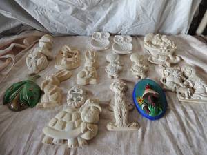 lot 24 image: Ceramic lot  of painted and unpainted - frogs, rabbits, turtle, little girls, horses, owls, and mushrooms
